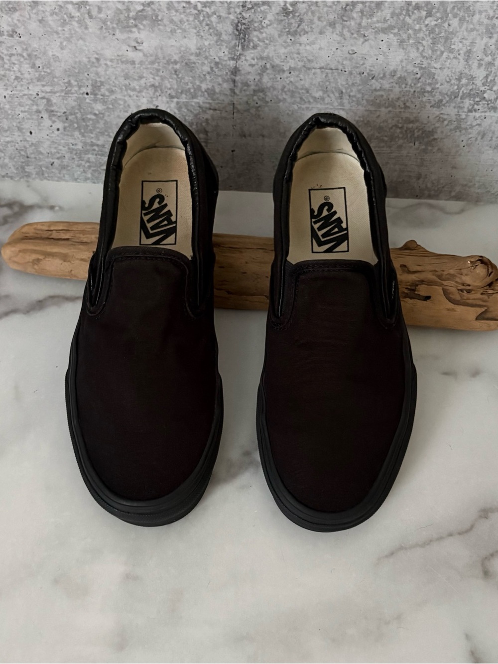 Vans Classic Slip-On Black Black Gum Sole Sneakers Women’s 8 Men’s 6.5